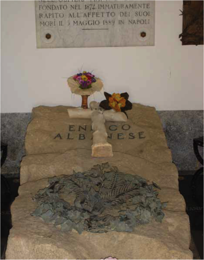 Tomba E. Albanese.png
